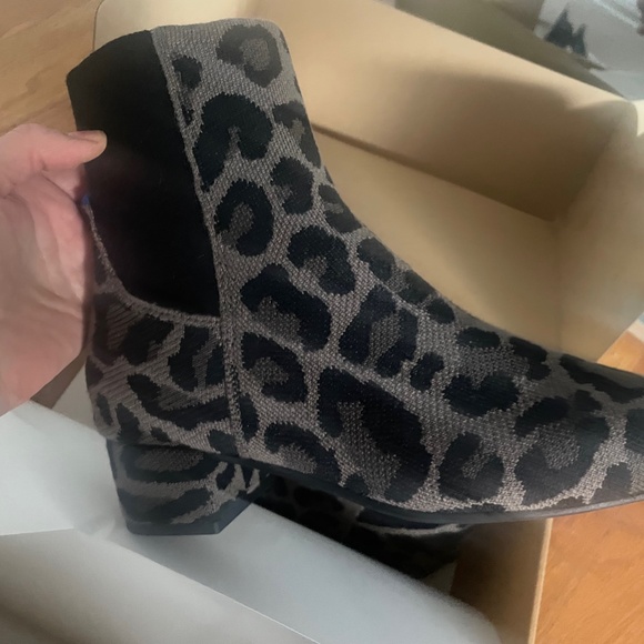 Rothy's - The Classic Boot - Cool Cat size 7.5 - Picture 6 of 6